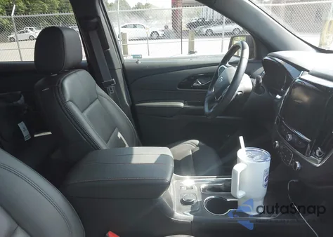 2023 Chevrolet Traverse Fwd Rs z USA, uszkodzony, nr VIN 1GNERJKW0PJ261238